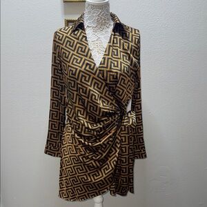 Chic Black and Gold Geometric Wrap Dress